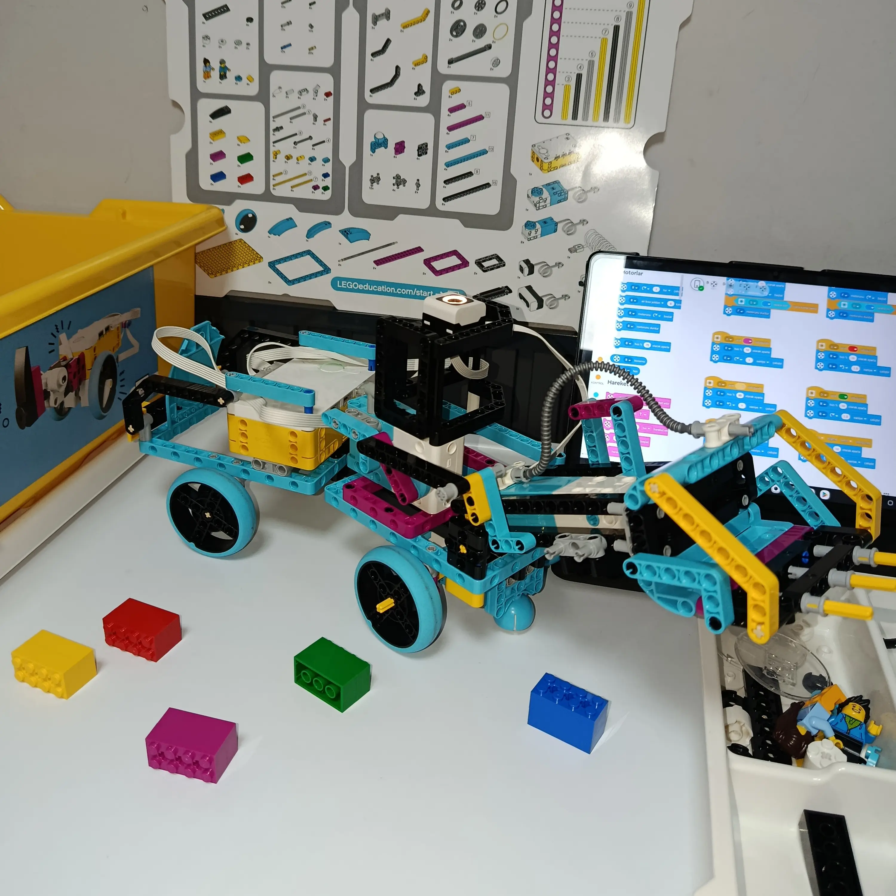 Lego Spike Prime Sivas Robotik Kodlama Eğitimi